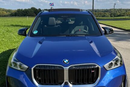 BMW X1 3.700 km 52.300 € München 81479