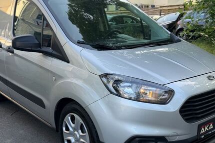 Ford Transit Courier 106.700 km 7.999 &euro; Ludwigsburg 71638