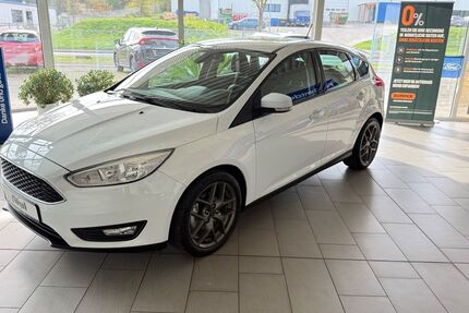 Ford Focus 89.210 km 11.990 &euro; Meiningen 98617