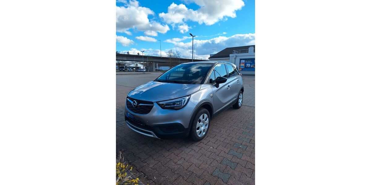 Opel Crossland (X) 60.700 km 10.990 &euro; Altbach 73776