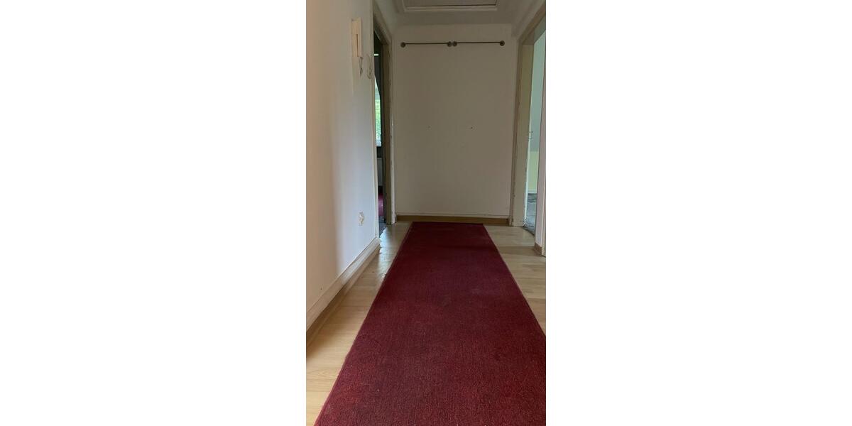 Dachgeschoßwohnung Merzig - 3.5 Zimmer, 65 m&sup2;, 800&euro; | Angebot:26549987