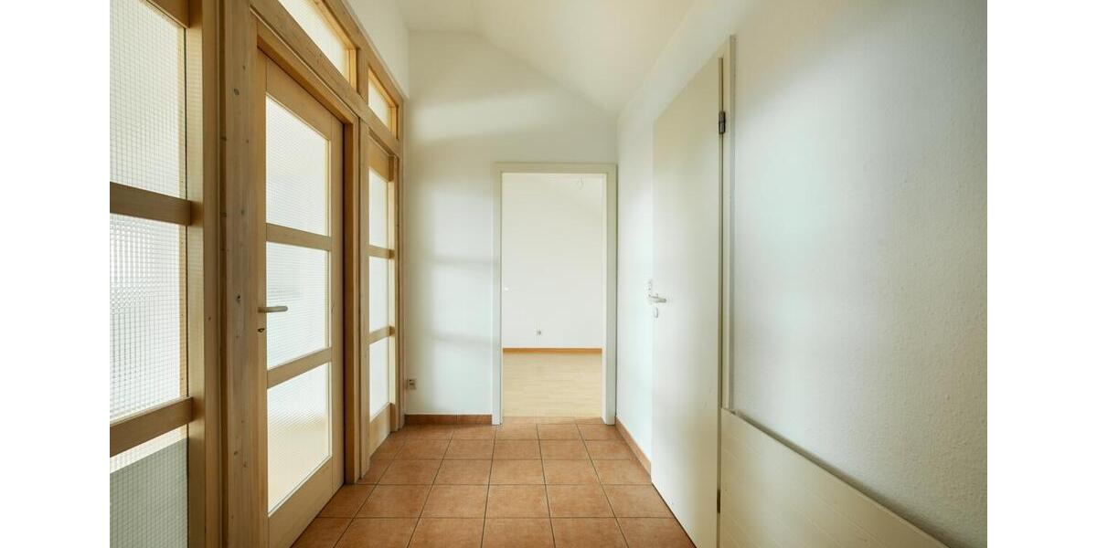 Dachgeschoßwohnung Bad Säckingen - 2 Zimmer, 57 m&sup2;, 684&euro; | Angebot:25433245