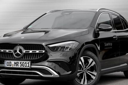 Mercedes-Benz GLA 200 9.999 km 44.950 € Bad Oldesloe 23843