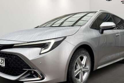 Toyota Corolla 7.400 km 29.380 € Hamburg 22399