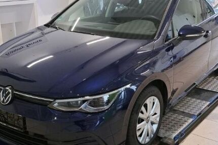 VW Golf 42.308 km 22.420 &euro; Burghausen 84489