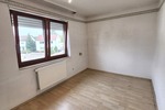 Helles Einfamilienhaus mit Potential nahe idyllischer Weinstraße und gefragter Metropolregion