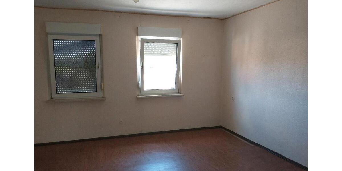Doppelhaushälfte Genthin - 5 Zimmer, 100 m&sup2;, 93.000&euro; | Angebot:26762521