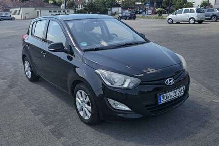 Hyundai i20 131.500 km 4.400 &euro; Ruchheim (Ludwigshafen am Rhein) 67071