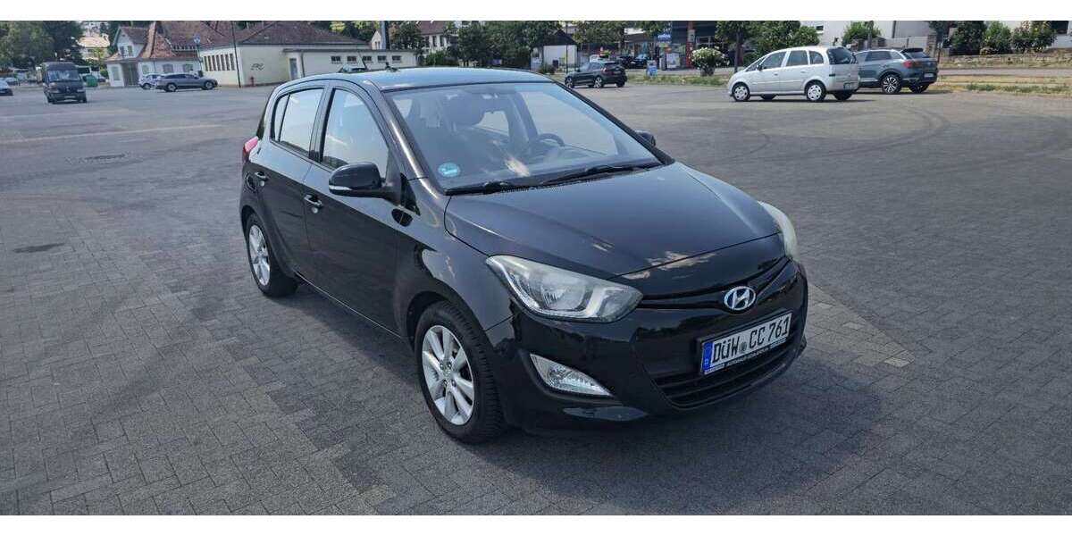 Hyundai i20 131.500 km 4.400 &euro; Ruchheim (Ludwigshafen am Rhein) 67071