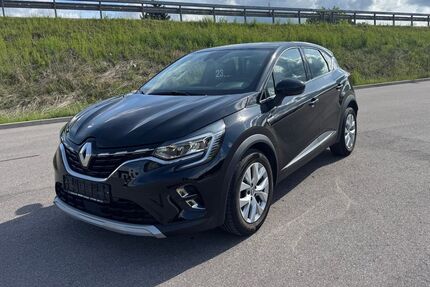 Renault Captur 124.000 km 13.700 &euro; Essingen­­­ 73457