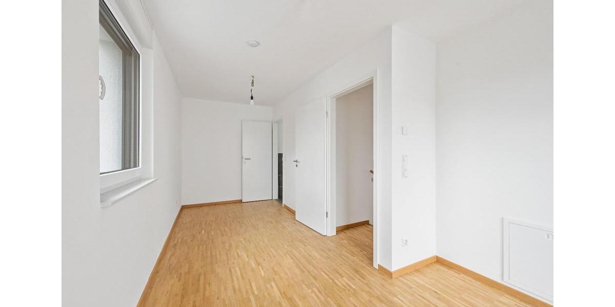 Reihenhaus Filderstadt - 4 Zimmer, 130 m&sup2;, 2.950&euro; | Angebot:26384153