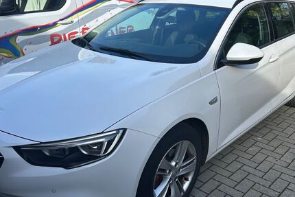Opel Insignia 154.800 km 9.000 € Bargteheide 22941