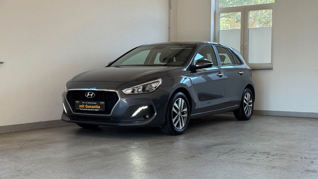 Hyundai i30 77.000 km 12.890 &euro; Leipzig 04179