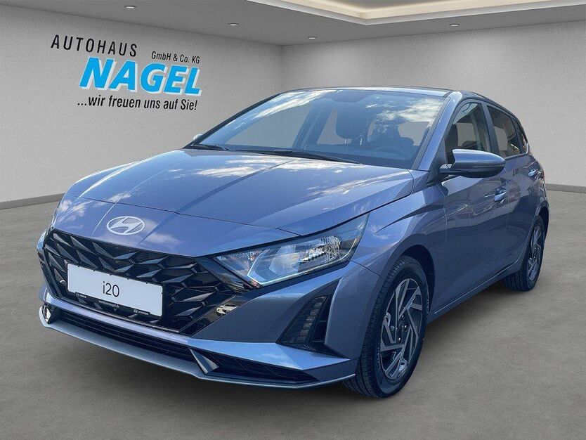 i20