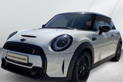 Mini Cooper S 15.653 km 26.560 &euro; Bremerhaven 27572