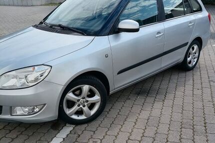 Skoda Fabia 245.000 km 3.199 &euro; Frankfurt 60326
