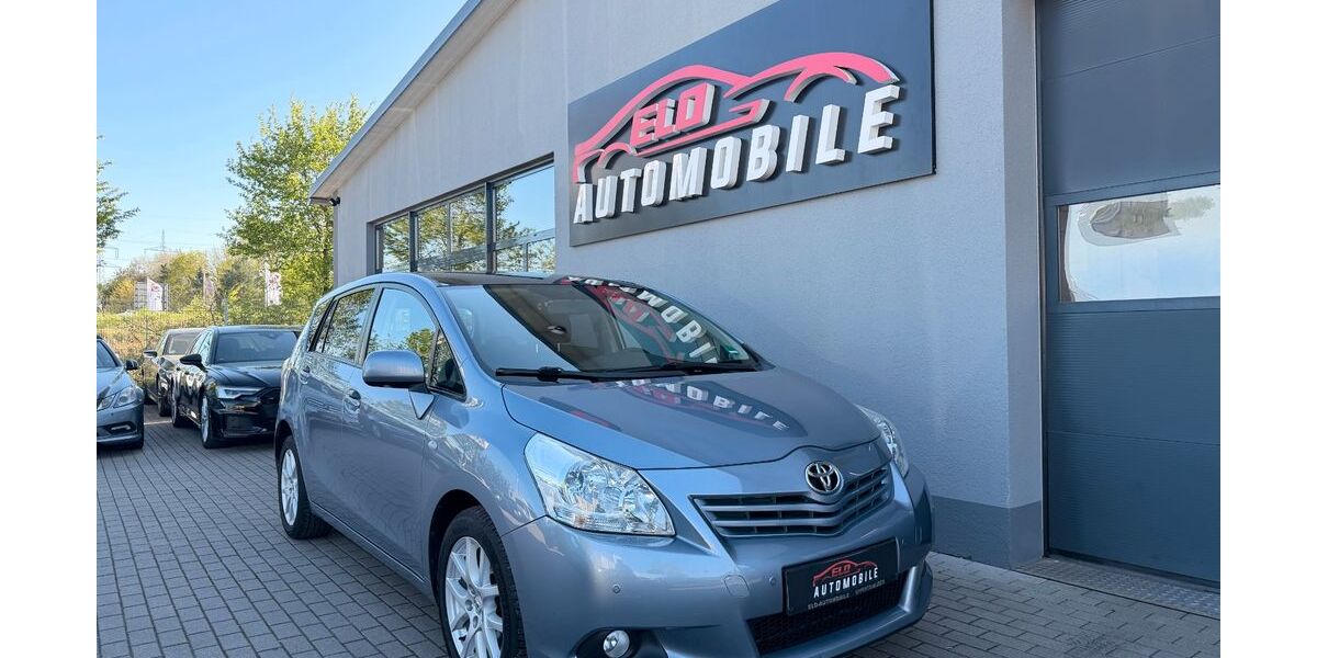 Toyota Verso 175.000 km 7.400 &euro; Eppertshausen 64859
