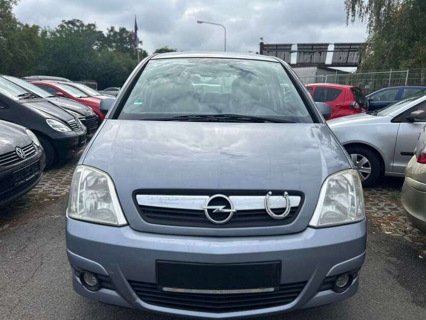 Opel Meriva 175.000 km 2.500 € Mühlheim 63165