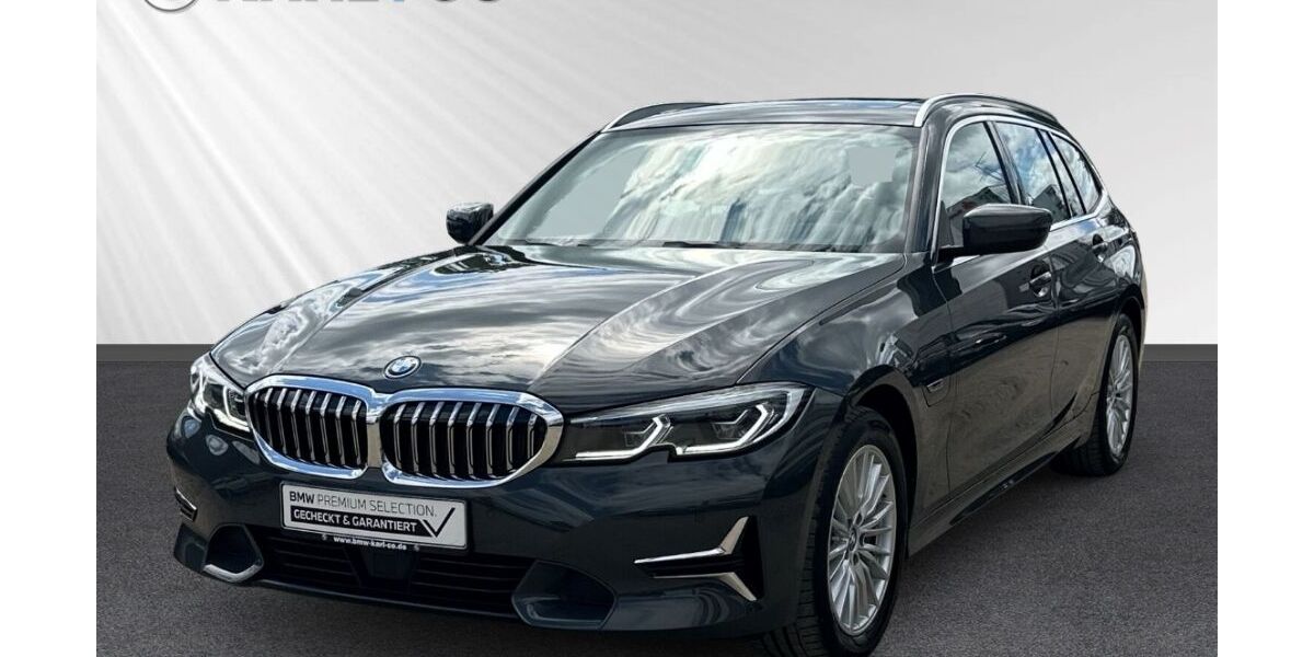 BMW 330 66.353 km 31.968 € Wiesbaden 65203