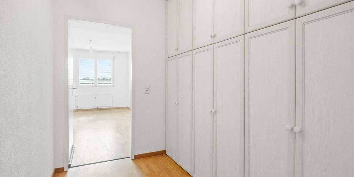 Etagenwohnung Konstanz Königsbau - 3 Zimmer, 91 m&sup2;, 395.000&euro; | Angebot:26763993