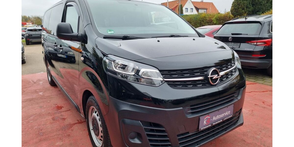 Opel Vivaro 50.000 km 22.999 &euro; Weißenhorn 89264