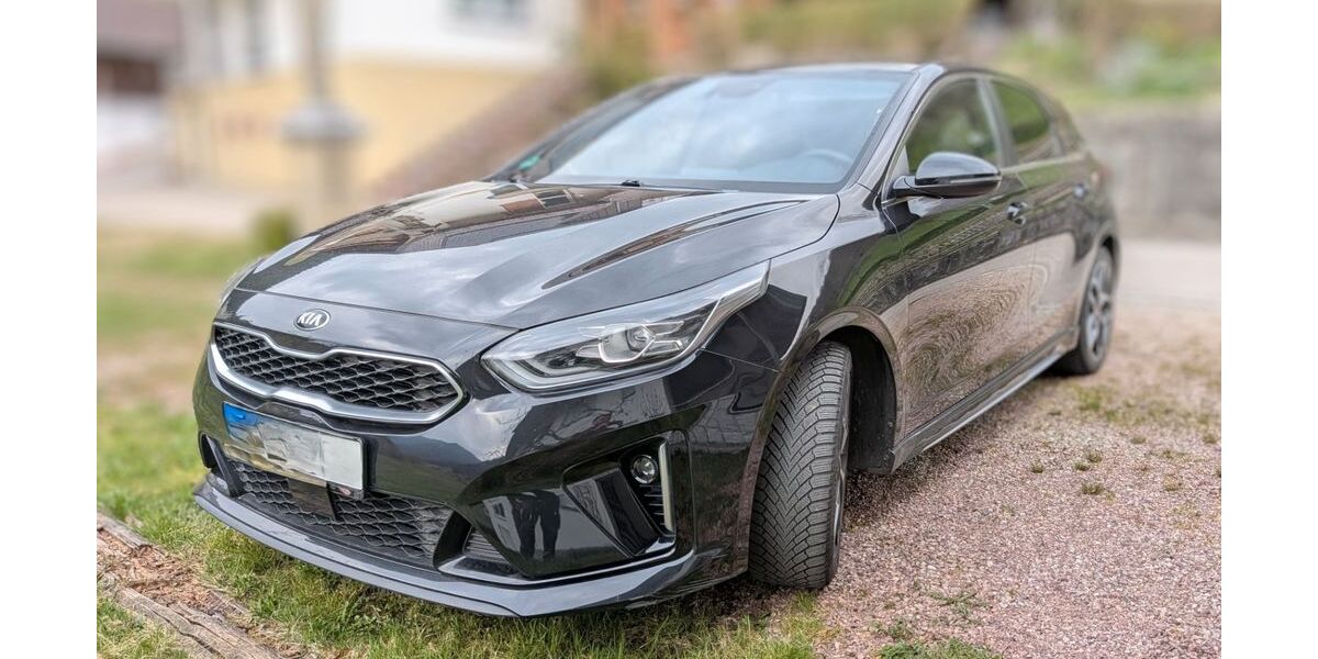 Kia ceed / Ceed 81.000 km 17.500 &euro; Simonswald 79263