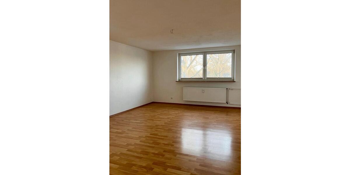Etagenwohnung Ingolstadt Südost - 1 Zimmer, 40 m&sup2;, 660&euro; | Angebot:25572132
