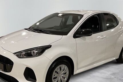 Mazda 2 2.299 km 19.490 € Hamburg 22041