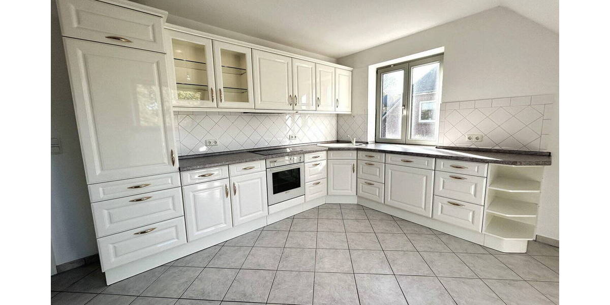 Mehrfamilienhaus, Wohnhaus Mönkeberg - 7 Zimmer, 323 m&sup2;, 695.000&euro; | Angebot:26417632