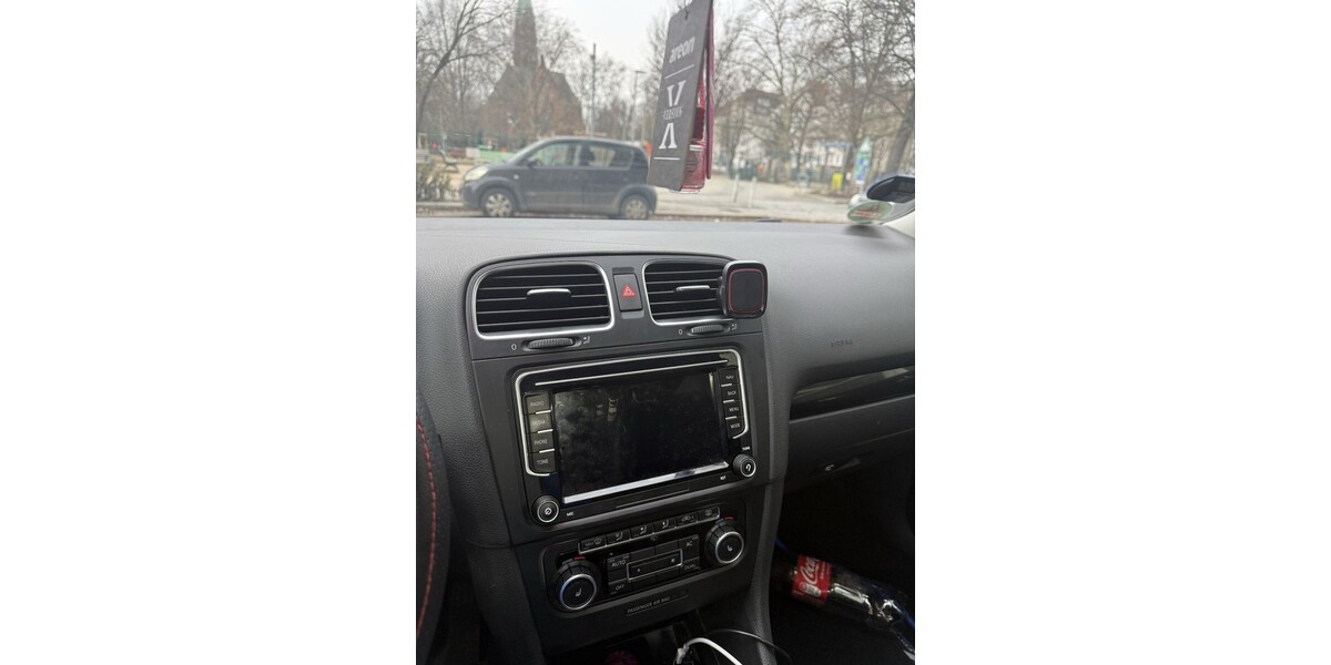 VW Golf VI 215.000 km 3.800 &euro; Berlin 10178