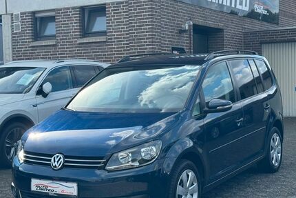 VW Touran 132.000 km 10.700 &euro; Geldern 47608