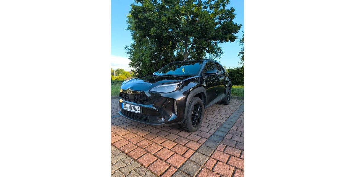Toyota Yaris Cross 27.000 km 26.900 &euro; Dresden 01237