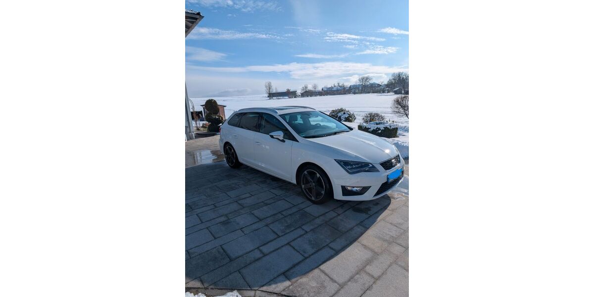 Seat Leon 112.000 km 11.400 &euro; Obernzell 94130