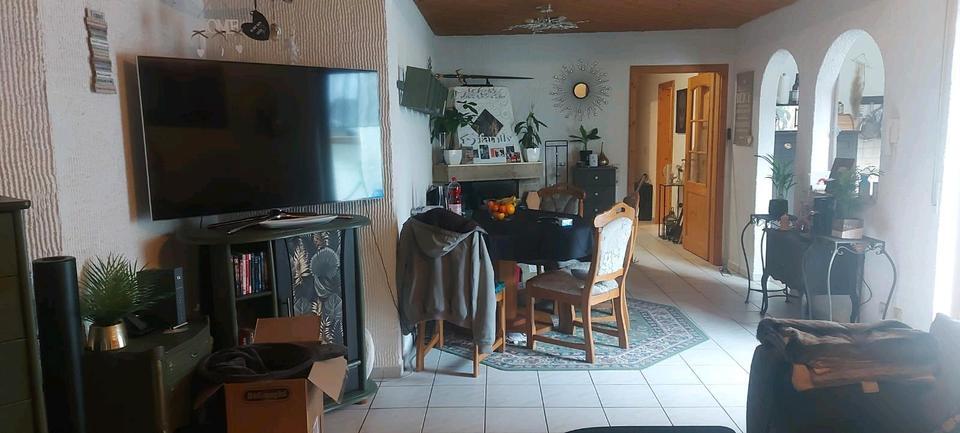4 Zimmer EG Wohnung in Grüningen zimmer
