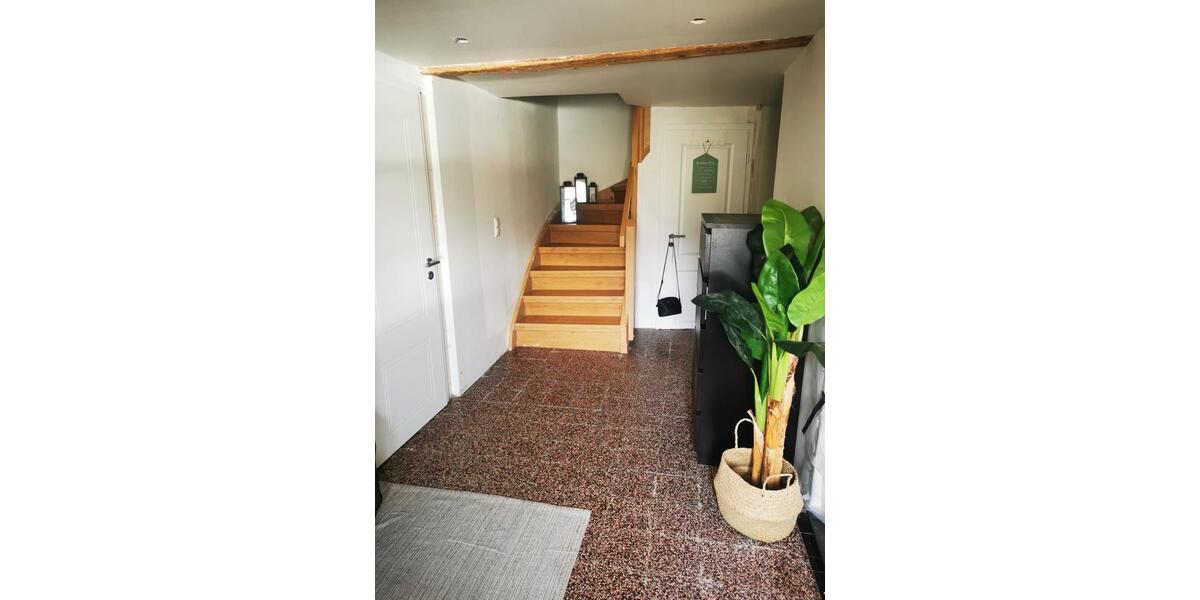 Einfamilienhaus Hohenstein-Ernstthal Ernstthal - 6 Zimmer, 180 m&sup2;, 250.000&euro; | Angebot:27534641