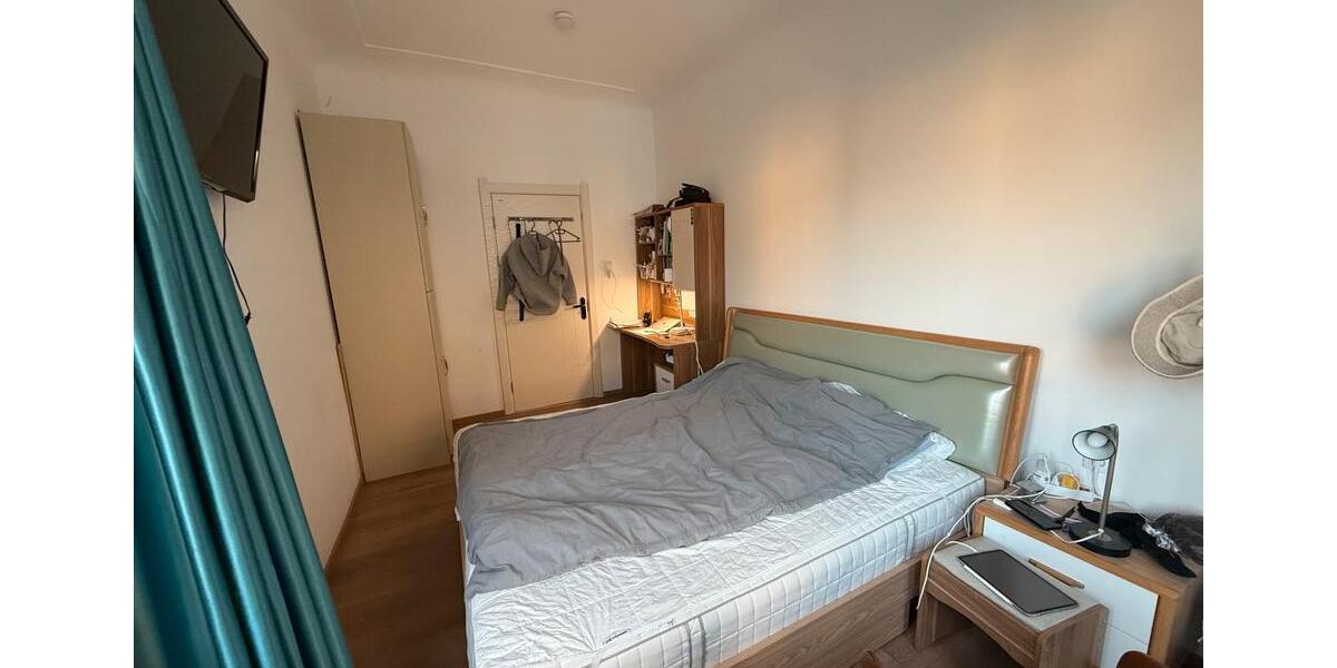 Etagenwohnung Brühl - 1 Zimmer, 18 m&sup2;, 600&euro; | Angebot:25986195