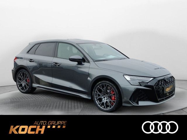 Audi RS3 2.100 km 69.890 &euro; Insingen 91610