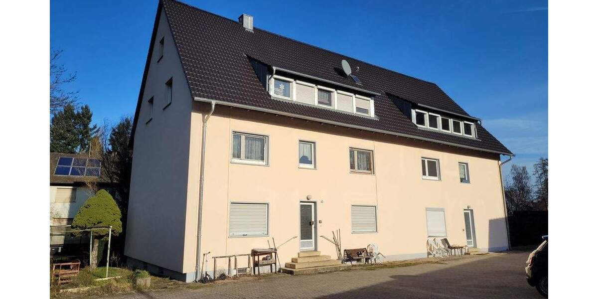 * CHARMANT - NEU RENOVIERT - SOFORT BEZUGSFÄHIG * schöne 3 Zi.-Wohnung mit GARAGE in SC-WOLKERSDORF 3 zimmer