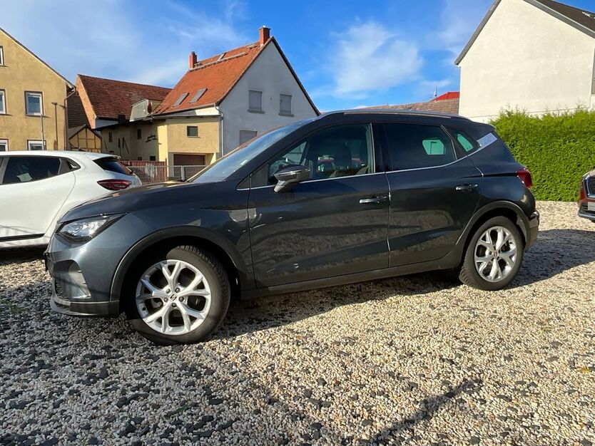 Seat Arona 21.410 km 19.250 € Wölfersheim 61200