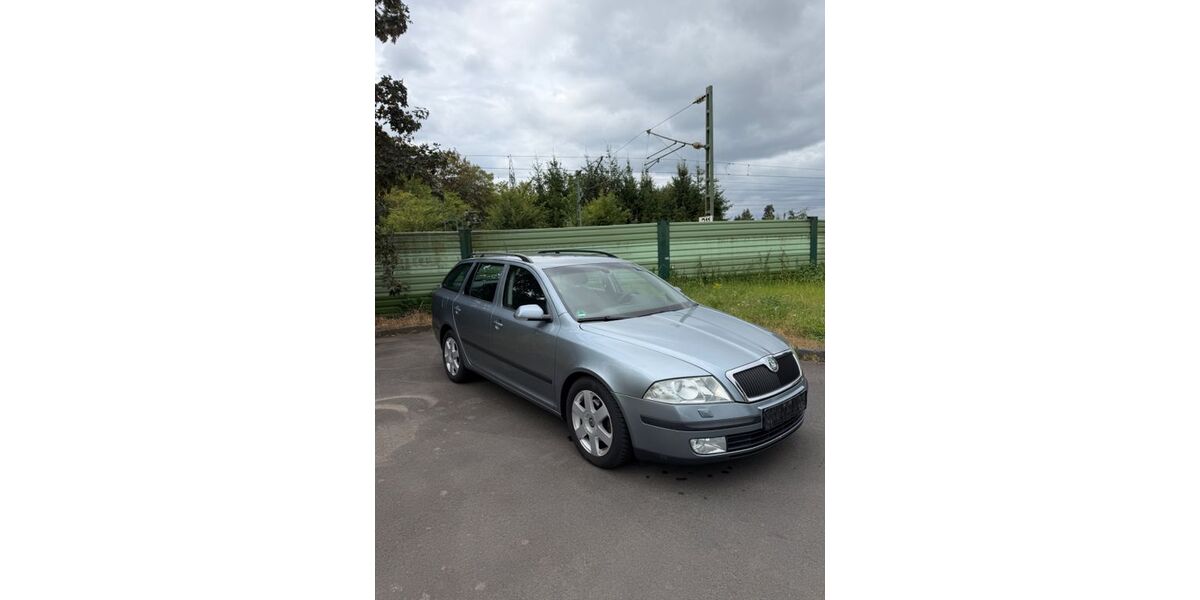 Skoda Octavia 320.924 km 2.390 &euro; Friedlos 36251