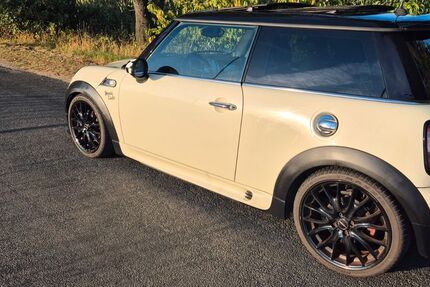 Mini Cooper S Coupé 133.000 km 8.000 € Alpen 46519