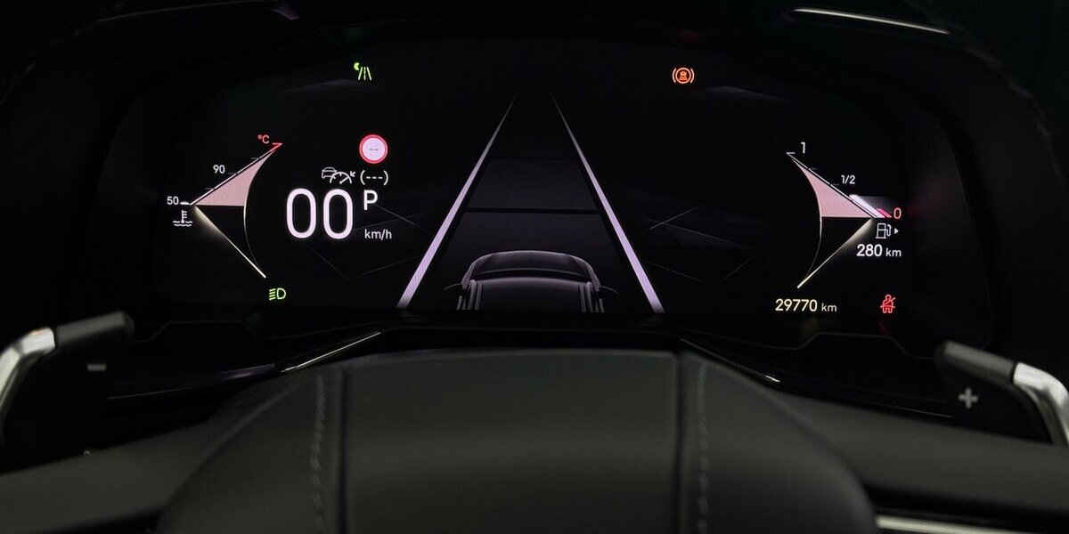 DS Automobiles DS7 Blue HDI 130 Étoile LED Nachtsicht Pano 29.800 km 29.870 &euro; Lich 35423