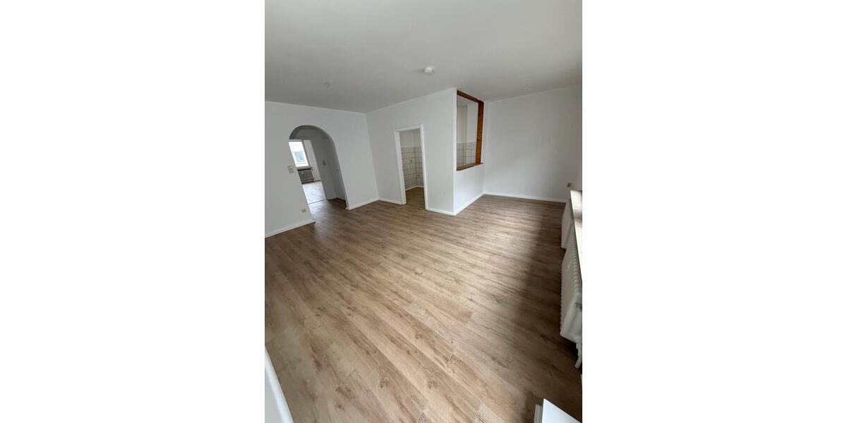 Einfamilienhaus Wuppertal Gemarkung Barmen - 2 Zimmer, 68 m&sup2;, 680&euro; | Angebot:25937167