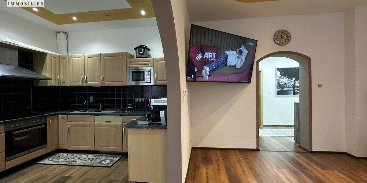 Etagenwohnung Hof Innenstadt - 4 Zimmer, 114 m&sup2;, 139.000&euro; | Angebot:25768147