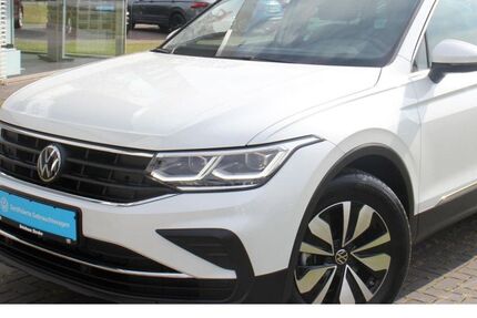 VW Tiguan 7.737 km 42.299 € Salzgitter 38226