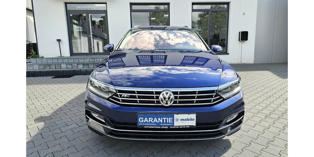 VW Passat Variant 2.0 TDI 4M Highline R-Line 360° 128.350 km 20.990 &euro; Löhne 32584