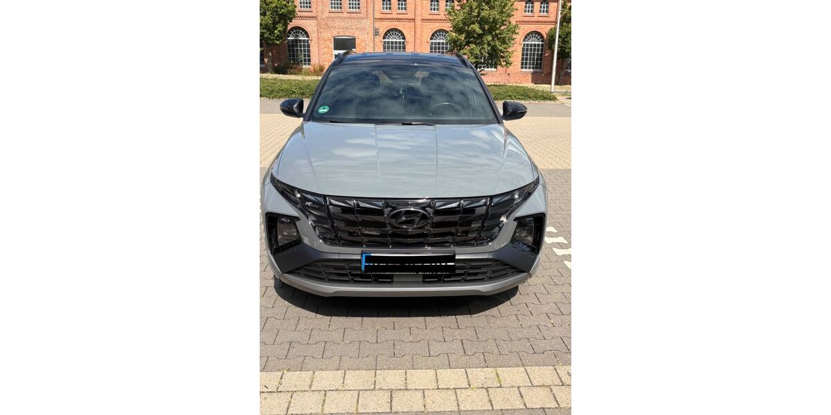Hyundai TUCSON 42.500 km 25.900 &euro; Langelsheim 38685