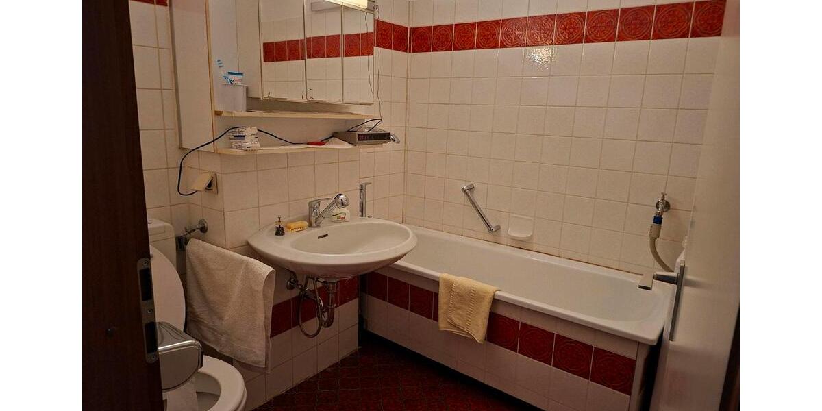 Hochparterre Ronnenberg - 4 Zimmer, 96 m&sup2;, 250.000&euro; | Angebot:25155180