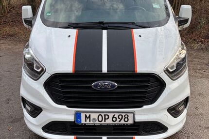 Ford Tourneo Custom 96.330 km 31.000 € München 81549