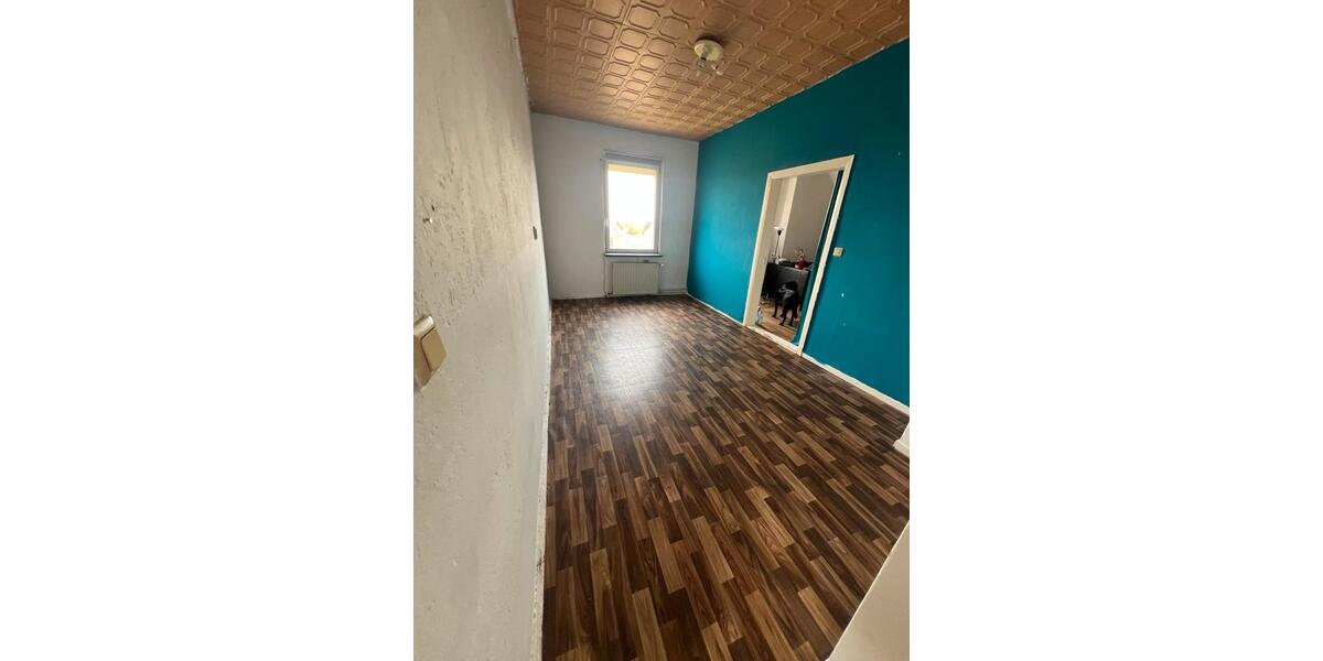 Einfamilienhaus Löwenberger Land - 7 Zimmer, 300 m&sup2;, 285.000&euro; | Angebot:26966042